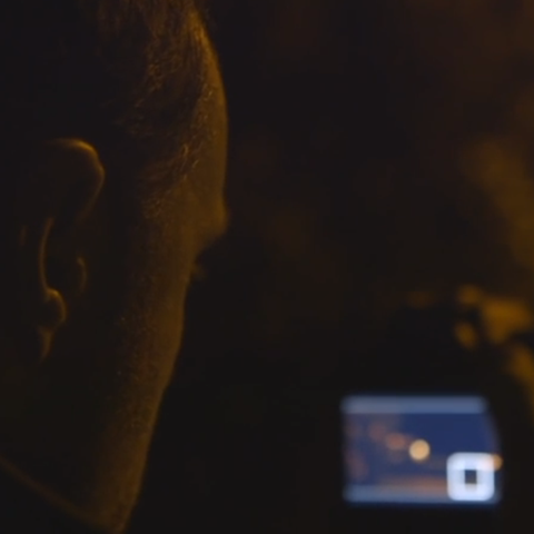 Filmati Full HD perfettamente a fuoco in condizioni di scarsa illuminazione