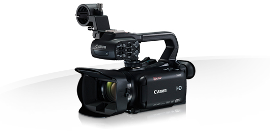 Canon XA35